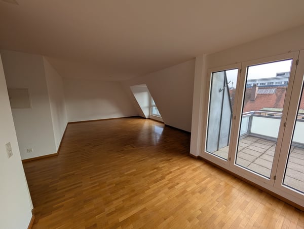 Au coeur de Fribourg, appartement spacieux 1.5 pièces avec terrasse 5