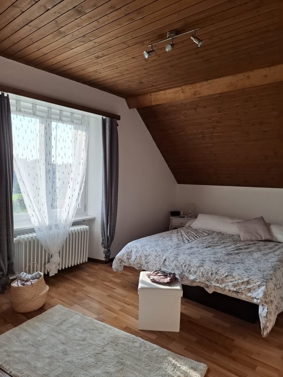 Charmante 1.5-Zimmer-Dachwohnung in ruhiger Lage in Niederbipp 9