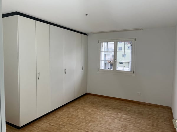 Helle 1.5-Zimmer-Wohnung mit Blick ins Grüne in Root 11