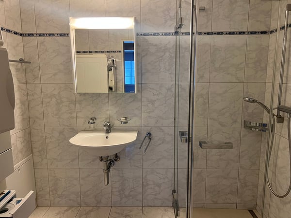 Helle 1.5-Zimmer-Wohnung mit Blick ins Grüne in Root 13