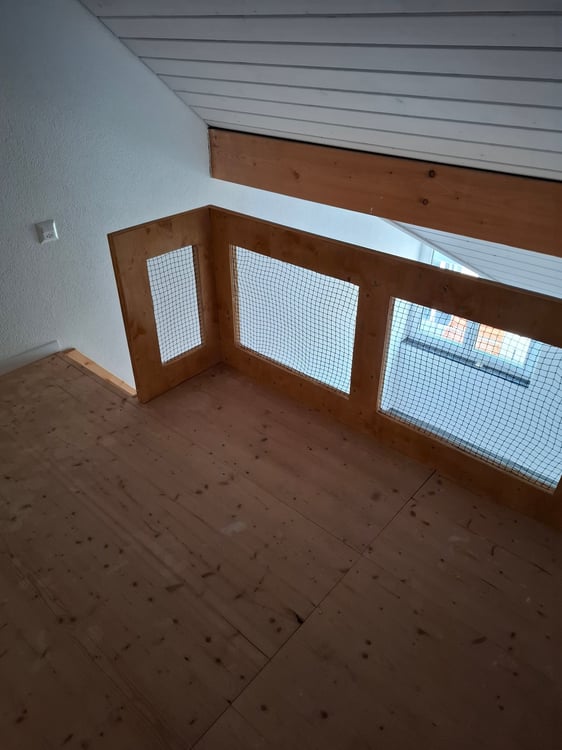 Grosszügige 1.5-Zimmer-Dachwohnung mit Bergblick in Marbach 16