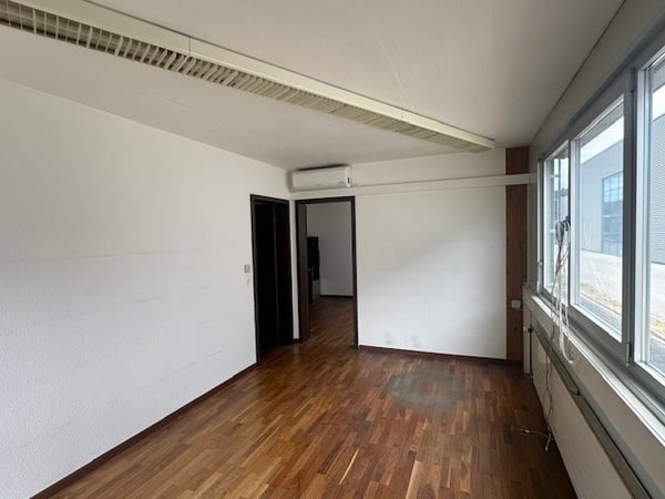 Vielseitige Gewerbe/Industrieimmobilie in Niederönz zu vermieten 8