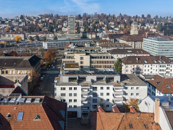 Moderne 1.5-Zimmer-Wohnung an zentraler Lager 1