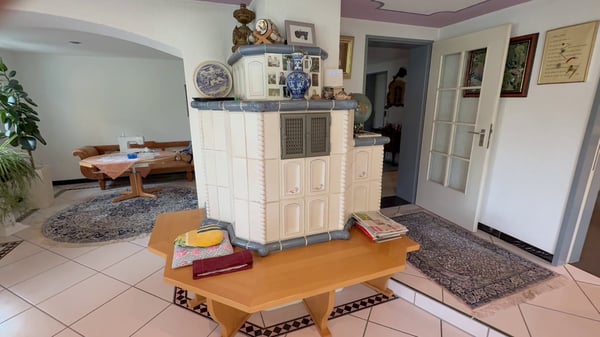 Sehr schönes Bauernhaus (ca. 1.325 m² Grund) plus Top-Baugrund mit ca. 2.303 m² inkl. Bauvorbescheid 15