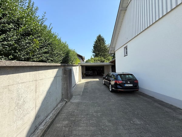 Sehr schönes Bauernhaus (ca. 1.325 m² Grund) plus Top-Baugrund mit ca. 2.303 m² inkl. Bauvorbescheid 13