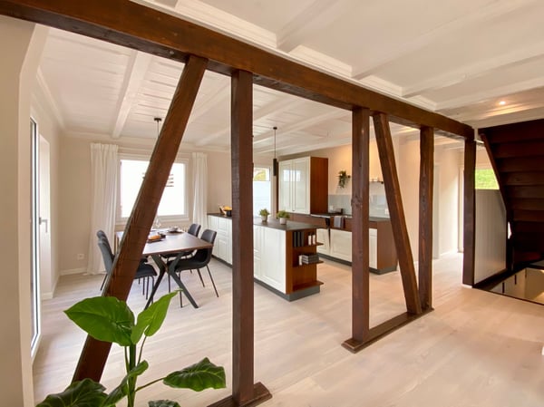 Charmantes 1.5-Zimmer-Einfamilienhaus mit Aussicht in Lampenberg zu vermieten 5