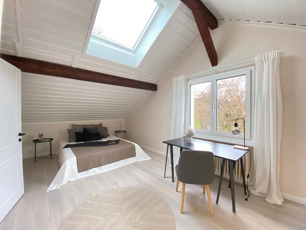 Charmantes 1.5-Zimmer-Einfamilienhaus mit Aussicht in Lampenberg zu vermieten 11