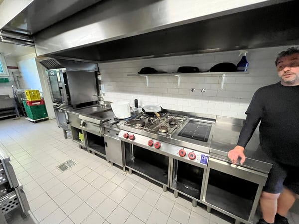 Restaurant bar  avec terrasse  à La Croix (Lutry) 6