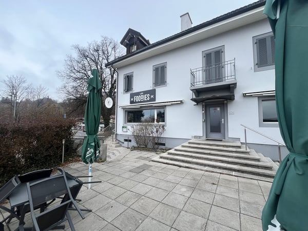 Restaurant bar  avec terrasse  à La Croix (Lutry) 1