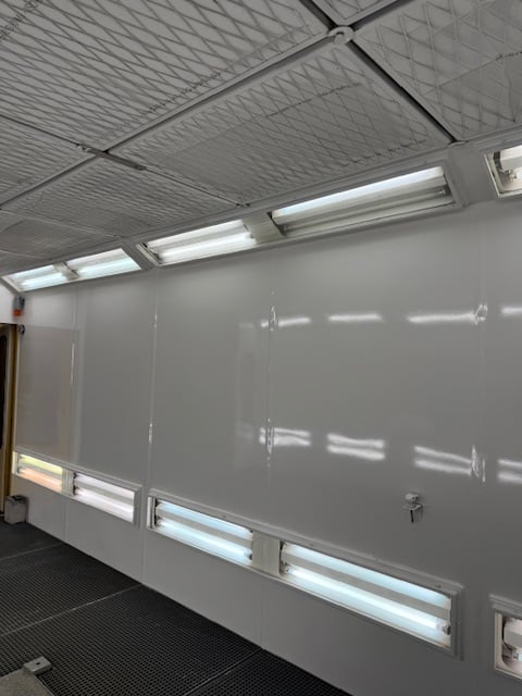 Werkstatt & Carrosserie-Spritzwerk / Luxus Loft Atrium-X- & Einliegerwohnung 3