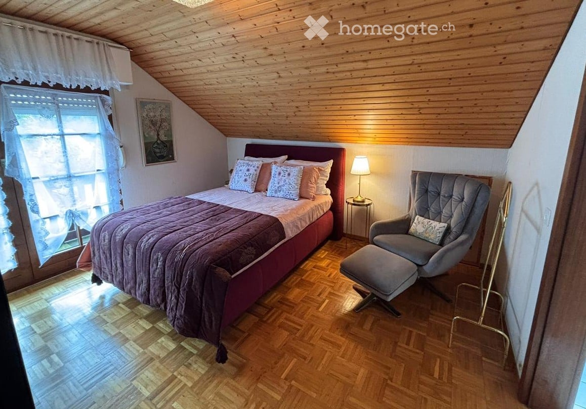 Immobilie in Sonterswil - Freistehendes 6.5 Zimmer Einfamilienhaus an unverbaubarer Lage – direkt an der Landwirtschaftszone - Bild 14