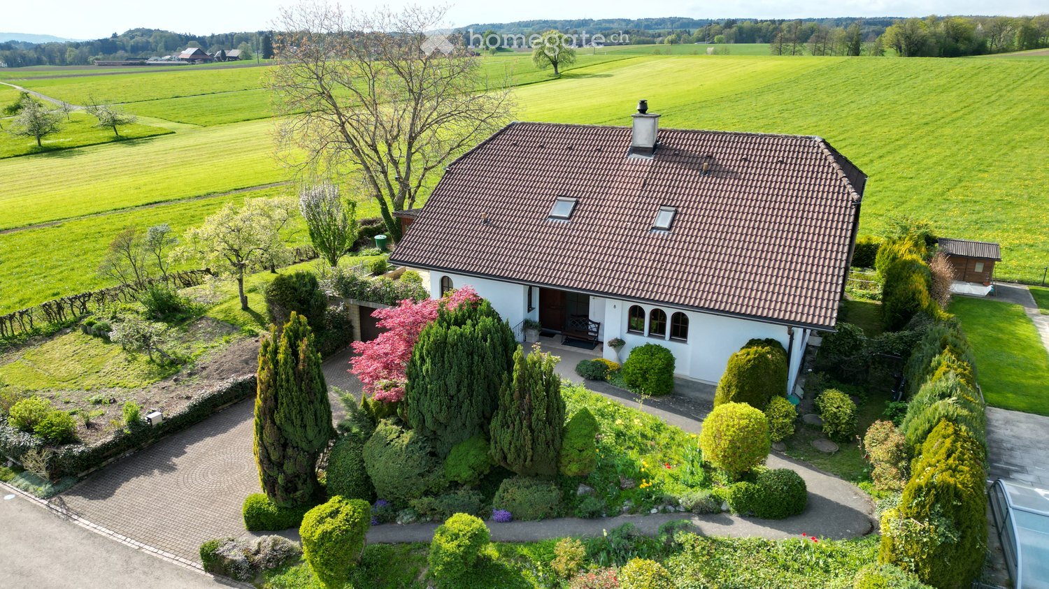 Immobilie in Sonterswil - Freistehendes 6.5 Zimmer Einfamilienhaus an unverbaubarer Lage – direkt an der Landwirtschaftszone - Bild 3