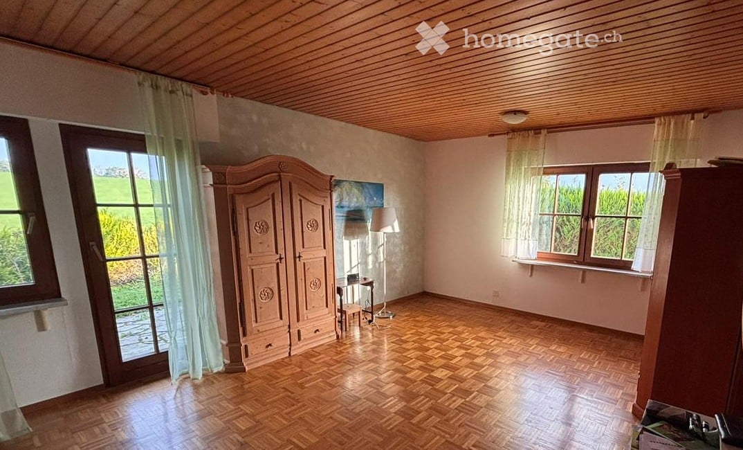 Immobilie in Sonterswil - Freistehendes 6.5 Zimmer Einfamilienhaus an unverbaubarer Lage – direkt an der Landwirtschaftszone - Bild 11