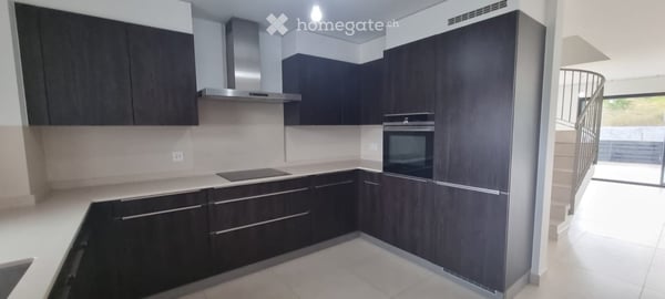 Magnifique maison familiale de 5.5 pièces (4 chambres fermées et 3 salles d'eau) près de Gimel. 2