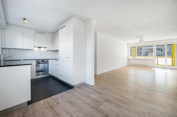 Charmante 5.5-Zimmer-Terrassenwohnung in Uetendorf – ab Juni 2026 verfügbar 5
