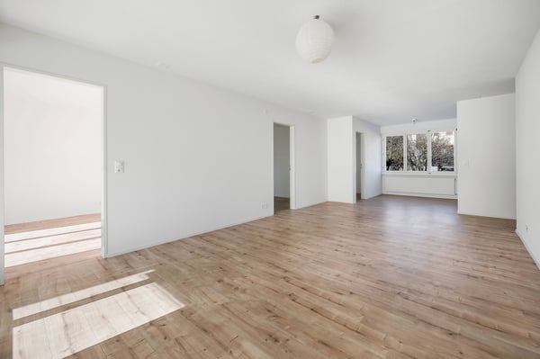 Charmante 5.5-Zimmer-Terrassenwohnung in Uetendorf – ab Juni 2026 verfügbar 2