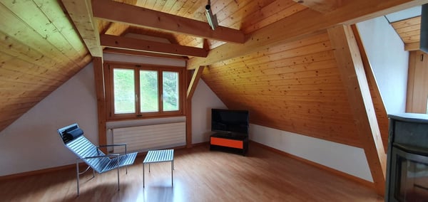 Charmantes 6-Zimmer-Einfamilienhaus in Ulisbach – Wohnen mit Stil und Komfort 11