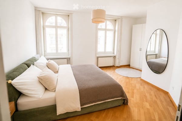 Möblierte 3½-Zimmer-Altstadtwohnung mit 126 m² am Gemsberg, ab sofort oder nach Vereinbarung 4