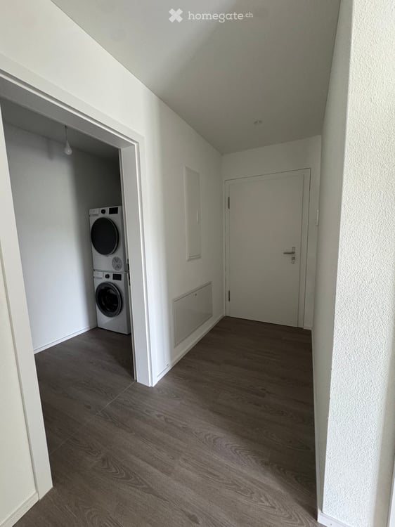 Erstbezug: Neue 2.5, 3.5, 4.5, 5,5-Zi-Wohnungen mit Terrasse/Balkon mit freier Aussicht in Eggenwil 20
