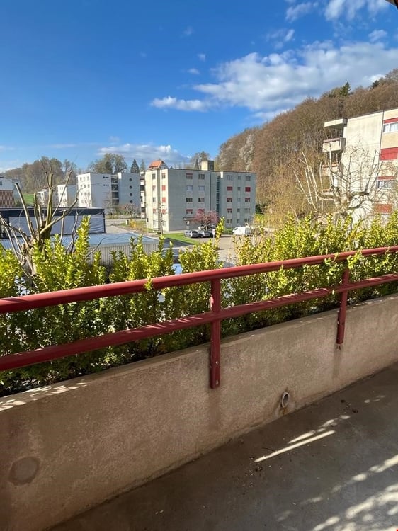 Moderne 2.5-Zimmer-Wohnung mit Balkon in Tafers – verfügbar ab 1. September 10