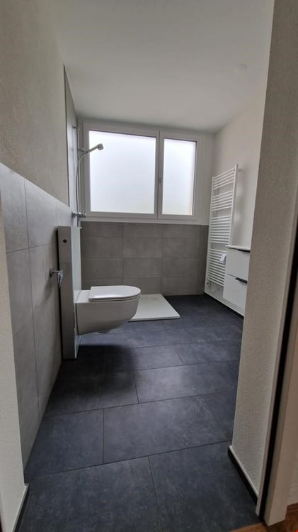 Moderne 2.5-Zimmer-Wohnung mit Balkon in Tafers – verfügbar ab 1. September 7