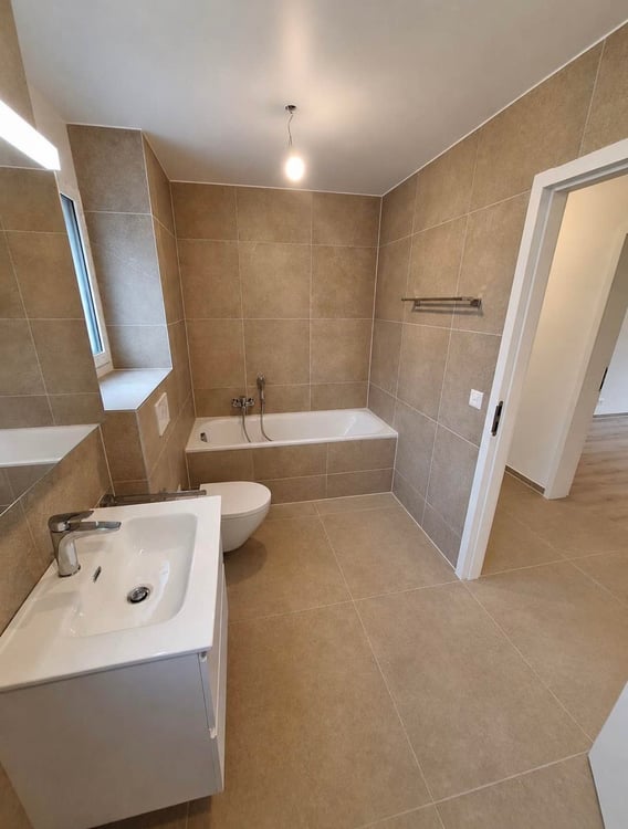 Appartement à Orbe avec grand terrasse 4
