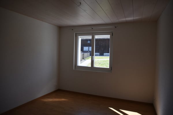 Grosszügige 6.5-Zimmer-Maisonette-Wohnung mit Bergblick in Rothenburg 9