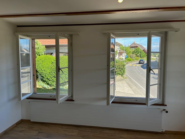 Charmante 4.5-Zimmer-Maisonette-Wohnung in historischem, ehemaligen Restaurant zum Jäger  – Ulmiz 25