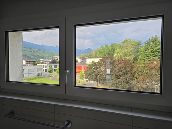 4.5p moderne à Sion avec vue sur les montagnes libre de suite 13