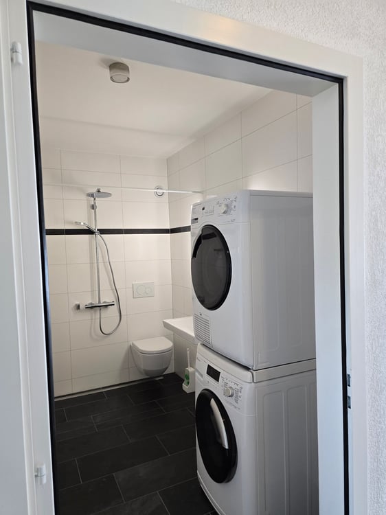 4.5p moderne à Sion avec vue sur les montagnes libre de suite 19