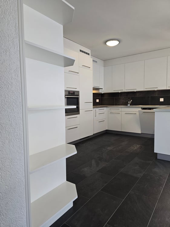 4.5p moderne à Sion avec vue sur les montagnes libre de suite 23