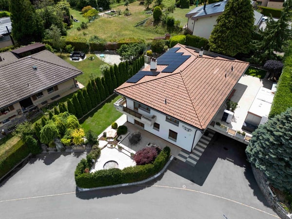 Villa familiale de 3 appartements 1