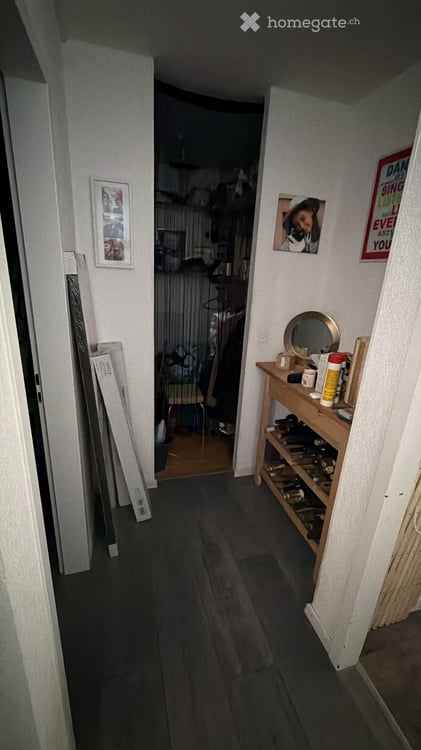 Appartement avec terrasse et vue à Colombier 13
