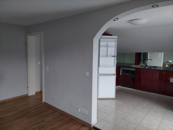 Charmante 3.5-Zimmer-Dachwohnung in Kirchberg BE – sofort verfügbar 2