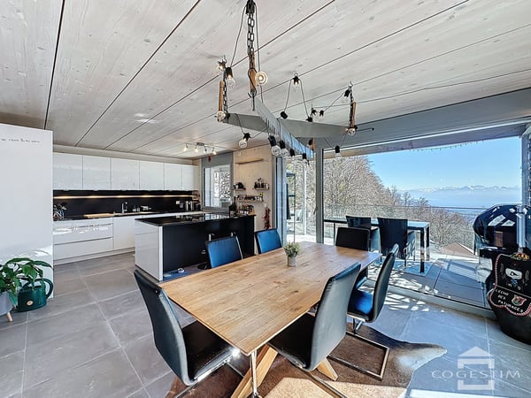 Bel appartement traversant de 5,5 pièces 3