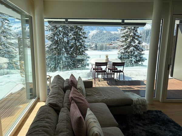 Exklusive 4-Zimmer-Neubau-Erstwohnung mit See- und Bergblick in Arosa 15