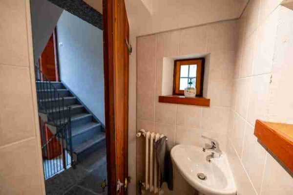 Maison individuelle de charme à Varzo – 5,5 pièces avec vue et balcon 22