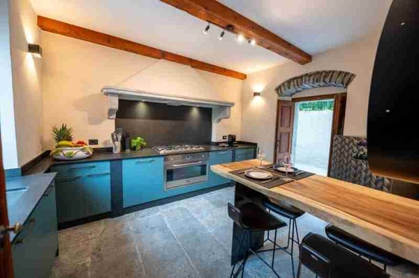 Maison individuelle de charme à Varzo – 5,5 pièces avec vue et balcon 4