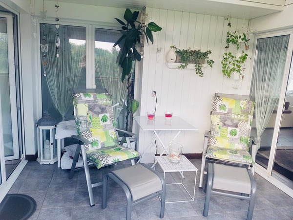 Charmante 3.5-Zimmer-Dachwohnung mit Balkon und inklusive Garagenplatz in Müslen 6