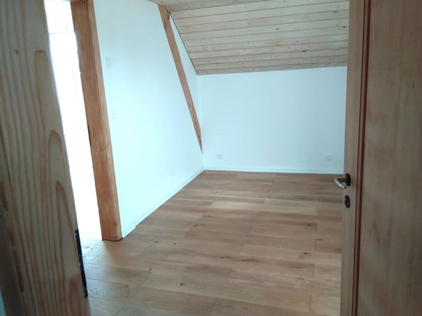 Charmante 3.5-Zimmer-Dachwohnung in Langnau im Emmental – ab sofort verfügbar 5