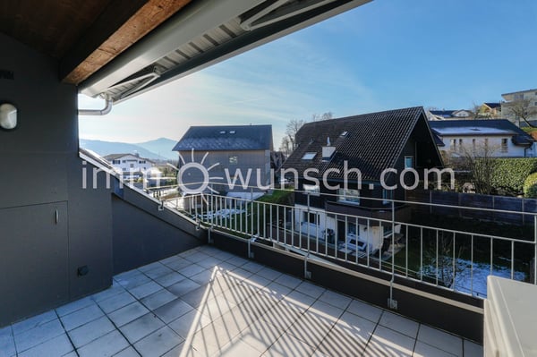 Bijou 4 ½ Zimmer Dach-Wg. mit Liftzugang, B&O Anlage, 3 PP, Wirtschaftsraum & Keller 12