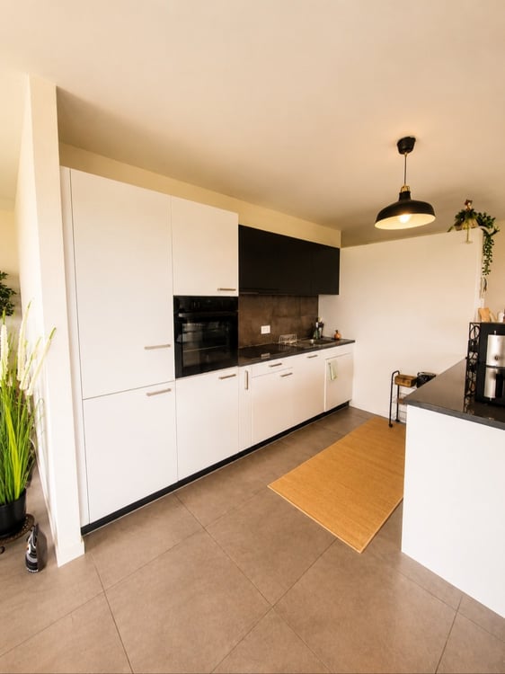 Spacieux appartement de 4.5 pièces avec balcon à Villars-Ste-Croix 7