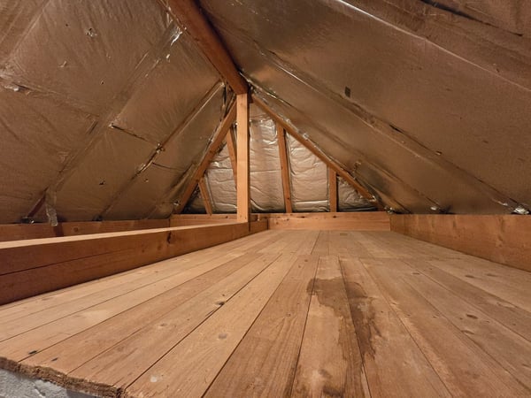 Charmante 3-Zimmer-Dachwohnung mit Balkon 12