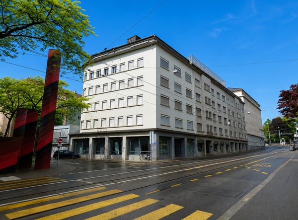 Wohn-/Geschäftshäuser Belpstrasse 14, 16, 18 / Veräusserung im Baurecht 1