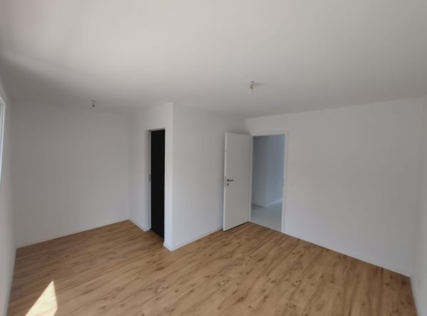 Magnifique attique de 6.5 pièces neuf avec terrasse et vue panoramique avec ascenseur privatif 14