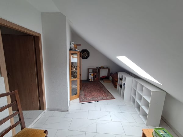 Superbe duplex de 4.5 pièces avec grande terrasse – Travers 8