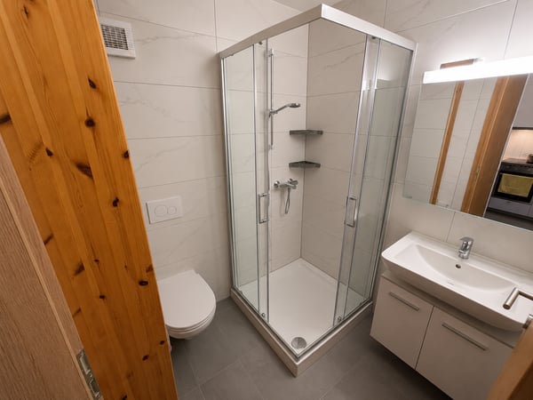 Superbe duplex de 4.5 pièces avec grande terrasse – Travers 4