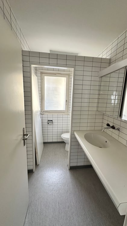 Büroräume , Lagerräume , Atelier oder Praxisräume in Grenchen 7
