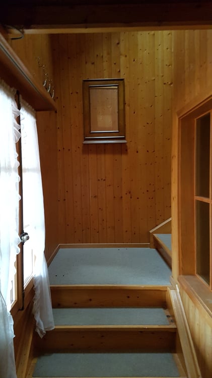 Charmantes 7.5-Zimmer-Einfamilienhaus in Erlenbach im Simmental – Traditionelles Schweizer Holzhaus 12