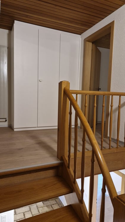 Charmante 4.5-Zimmer-Duplex-Wohnung in Kerzers – modern renoviert mit Gartensitzplatz 8